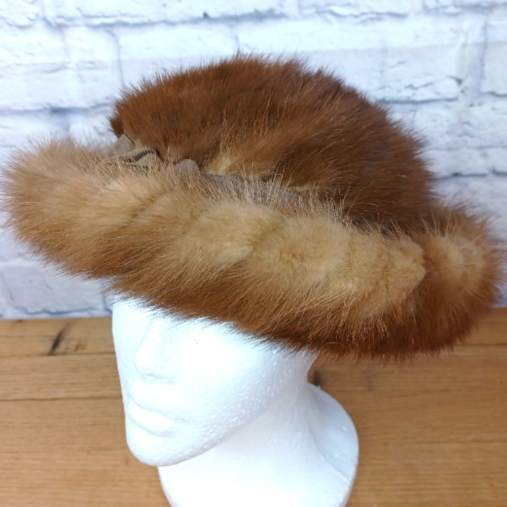 Vtg Arnold Constable Wool Lined Fur Hat Neumann Elder 21.5"